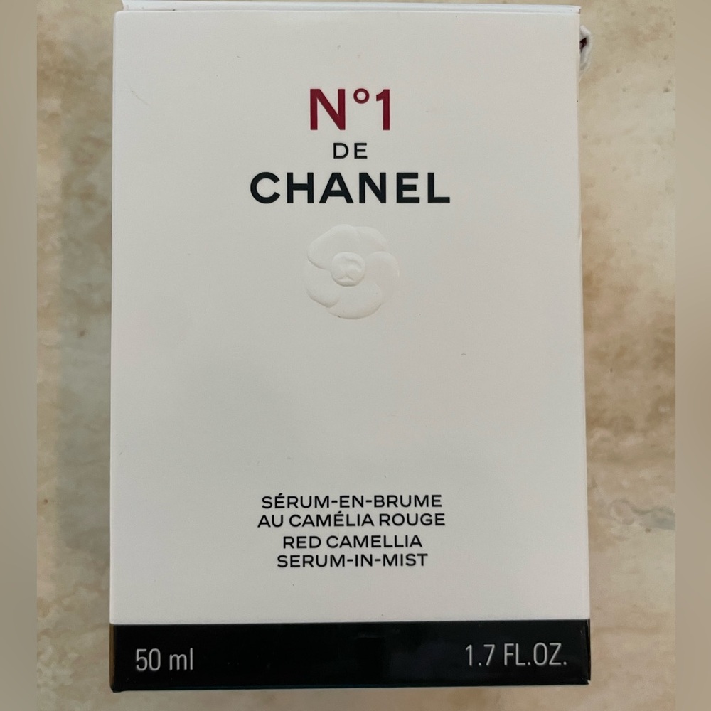 Brand New Chanel Serum Mist
Still in box